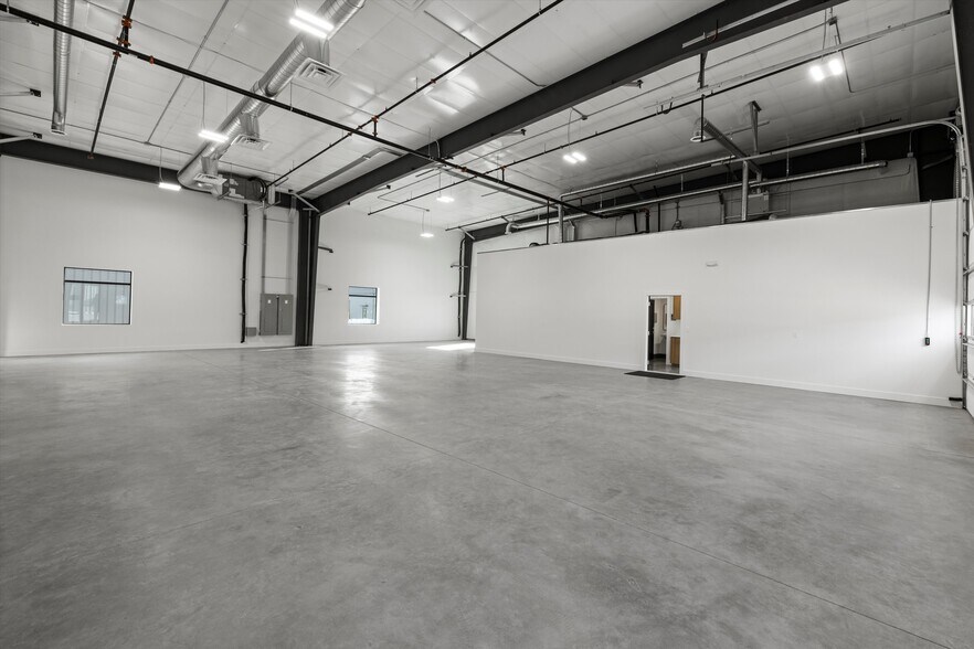 More Photos Of 2517 Logan St, Richland Service For Sale