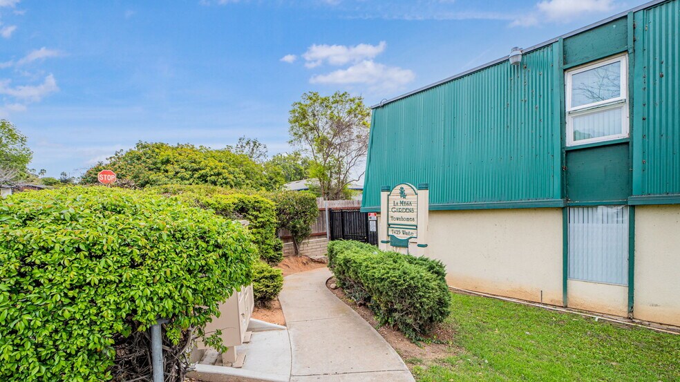 More Photos Of 7425 Waite Dr, La Mesa Apartments For Sale