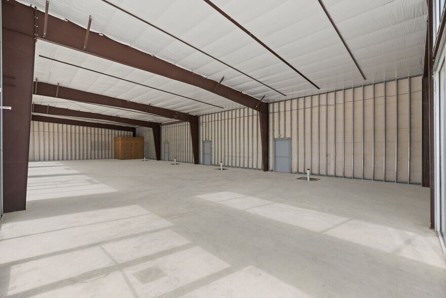 More Photos Of 24515 Morton Rd, Katy Storefront Retail Office For Lease