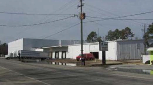 Primary Photo Of 1317 E Main St, Dillon Refrigeration Cold Storage For Sale