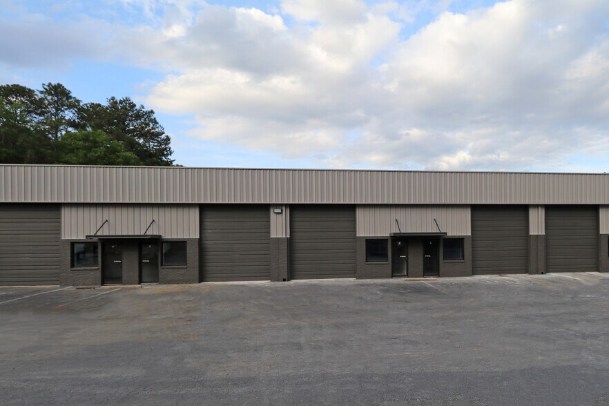 More Photos Of 76 Bay Creek Rd, Loganville Warehouse For Lease