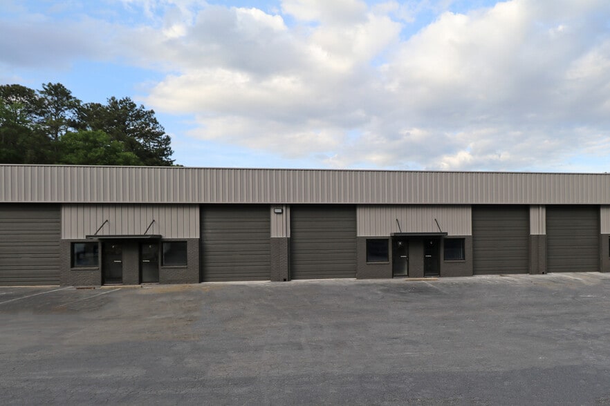 More Photos Of 76 Bay Creek Rd, Loganville Warehouse For Lease