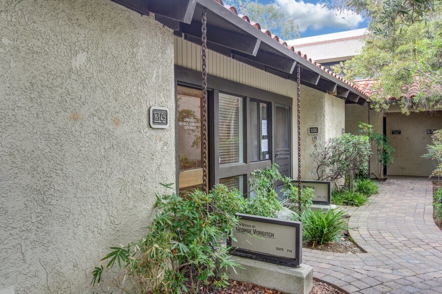 More Photos Of 23501 Park Sorrento, Calabasas Loft Creative Space For Sale