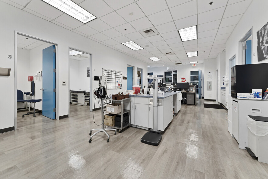 More Photos Of 17232 Red Hill Ave, Irvine Healthcare For Lease