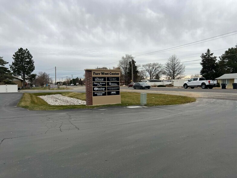 More Photos Of 1990 N 2000 W, Farr West Light Distribution For Lease
