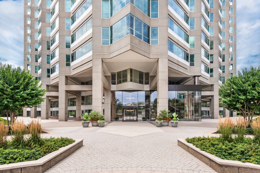 More Photos Of 6903 Rockledge Dr, Bethesda Office For Lease