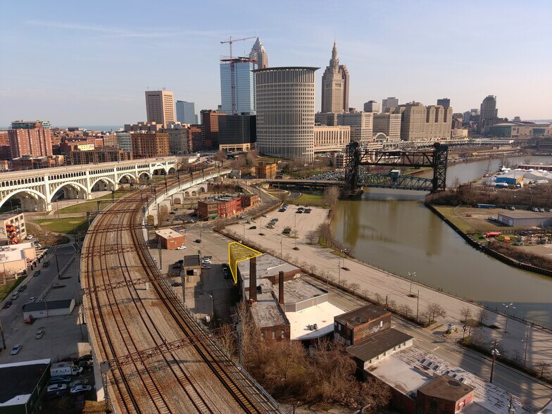 More Photos Of 1700 Columbus Rd, Cleveland Office For Sale