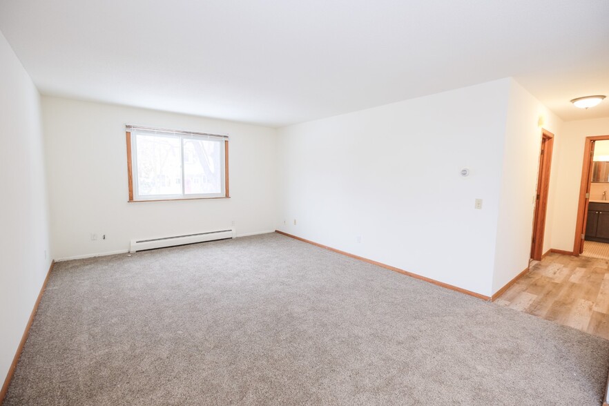 More Photos Of 3449 Harriet Ave S, Minneapolis Apartments For Sale