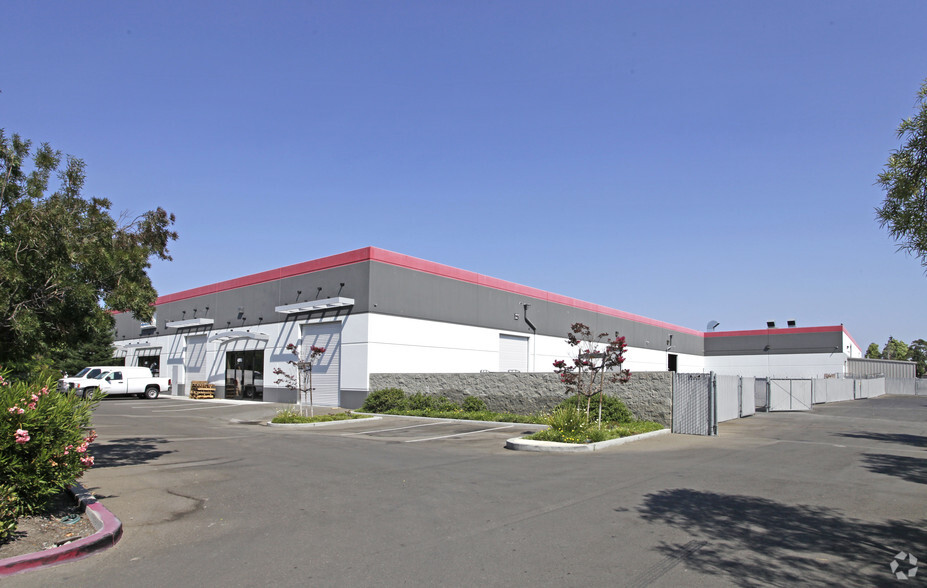 Primary Photo Of 4340-4390 Technology Dr, Fremont Warehouse For Lease