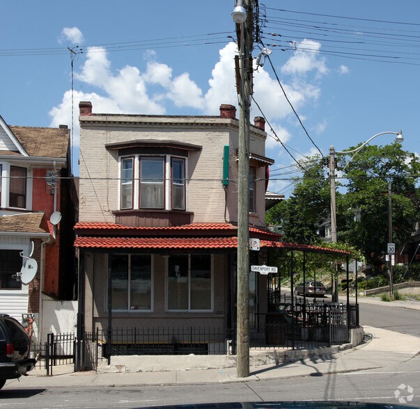 More Photos Of 1150 Davenport Rd, Toronto Storefront Retail Residential For Lease