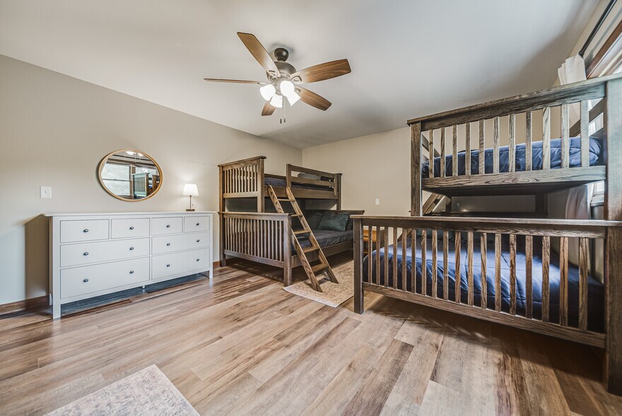 More Photos Of 23095 Buena Vista Rd, Rockbridge Apartments For Sale