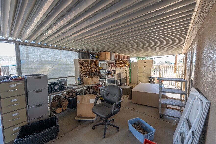 More Photos Of 5221 Hwy 68, Golden Valley Flex For Sale