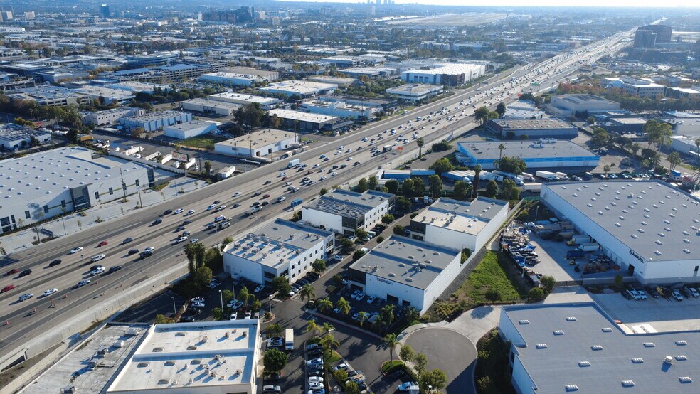 More Photos Of 2909 Tech Center Dr, Santa Ana Warehouse For Sale