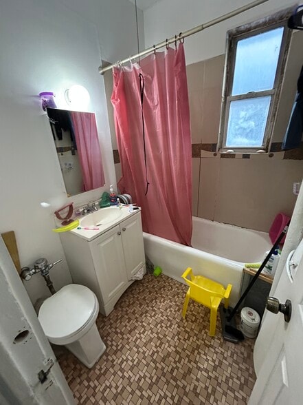More Photos Of 1150 Manor Ave, Bronx Apartments For Sale