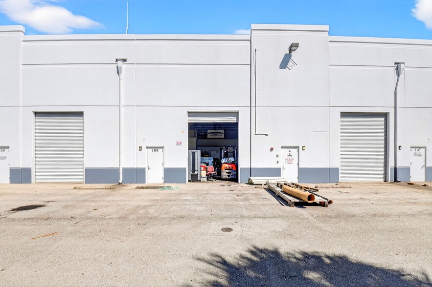 More Photos Of 9250 Belvedere Rd, Royal Palm Beach Warehouse For Sale