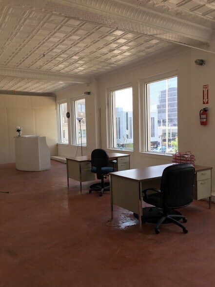 More Photos Of 1186 Raymond Blvd, Newark Office For Sale