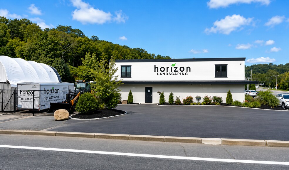Primary Photo Of 1000 Knotty Oak Rd, Coventry General Retail For Sale