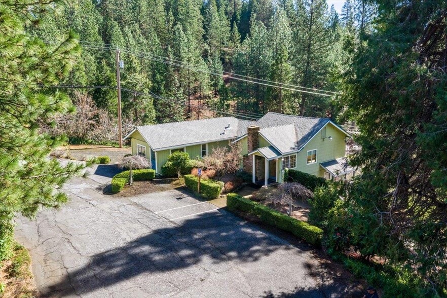 More Photos Of 2611 Nevada City Hwy, Grass Valley Specialty For Sale