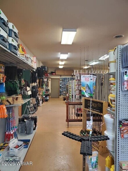 More Photos Of 1699 Dewey Ave, Williamsport Freestanding For Lease