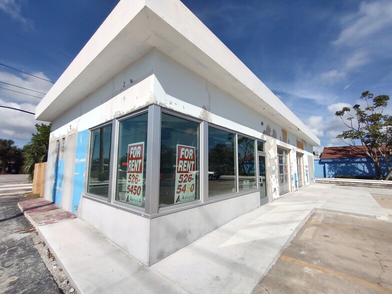 Primary Photo Of 4901 38th Ave N, Saint Petersburg Service Station For Lease