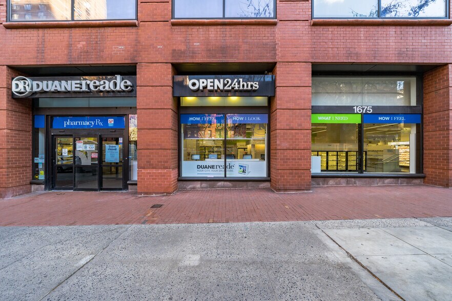 More Photos Of 1675 3rd Ave, New York Apartments For Lease