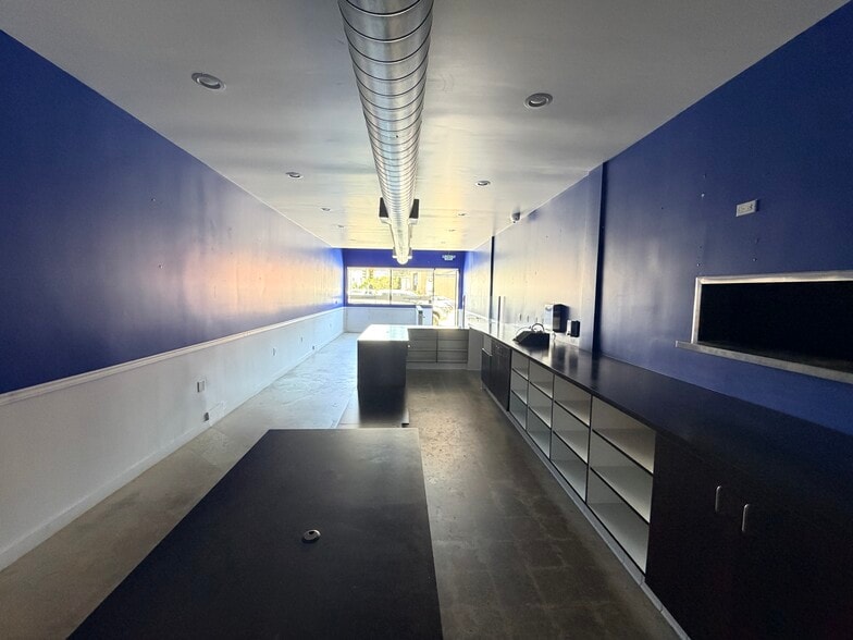 More Photos Of 8912-8918 W Pico Blvd, Los Angeles Storefront For Lease