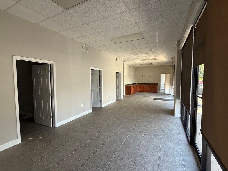 More Photos Of 3908 Winder Hwy, Flowery Branch Unknown For Lease