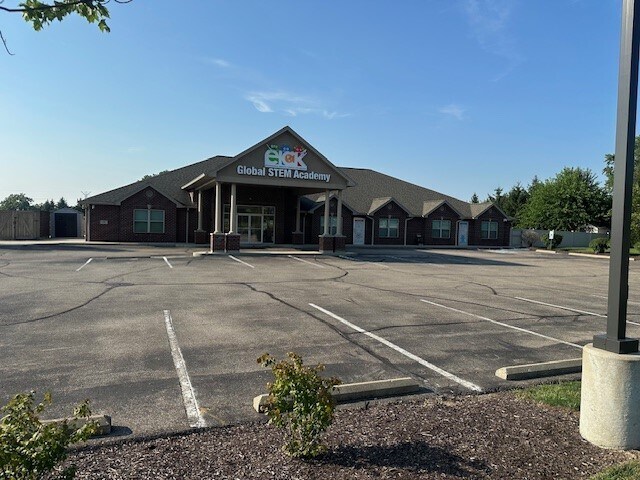 More Photos Of 500 Macready Ave, Monroe Office For Lease