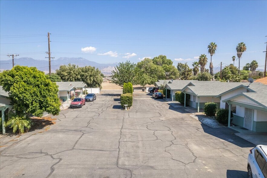More Photos Of 171 N Hemet St, Hemet Apartments For Sale