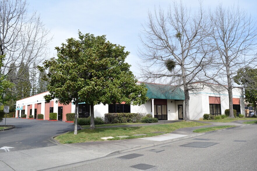 Primary Photo Of 7790-7820 Bell Rd, Windsor Warehouse For Sale