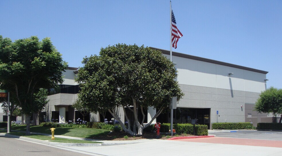 More Photos Of 14335-14345 Pipeline Ave, Chino Light Manufacturing For Lease