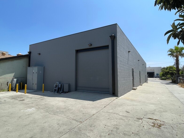 More Photos Of 2663 Seaman Ave, South El Monte Warehouse For Lease