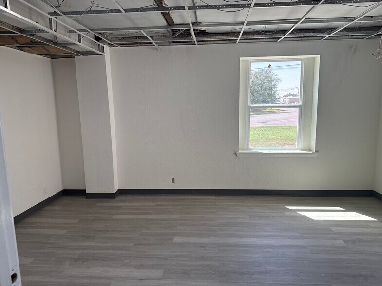 More Photos Of 1100 SW 1st Ave, Amarillo Warehouse For Sale