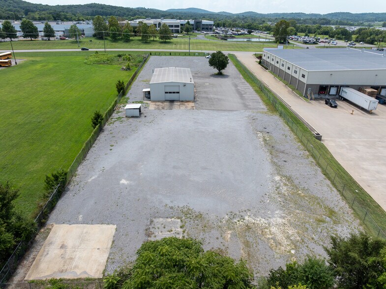 More Photos Of 333 Maddox Simpson Pky, Lebanon Land For Lease