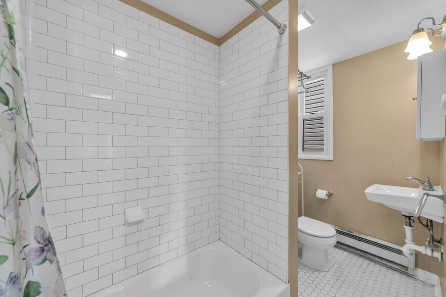 More Photos Of 127 Parker Ave, Passaic Multifamily For Sale