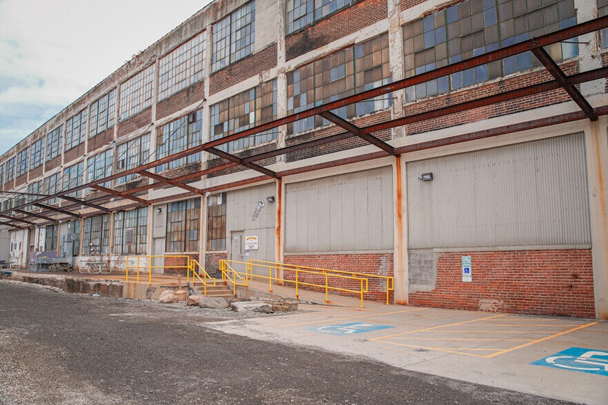 More Photos Of 13000 Athens Ave, Lakewood Warehouse For Lease