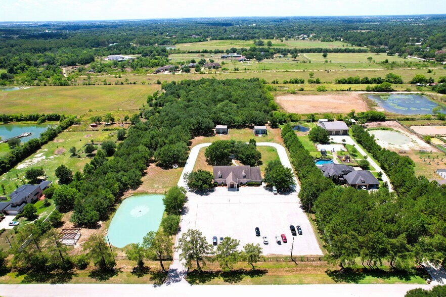 More Photos Of 17011 Steinhagen Rd, Cypress Lodge Meeting Hall For Sale