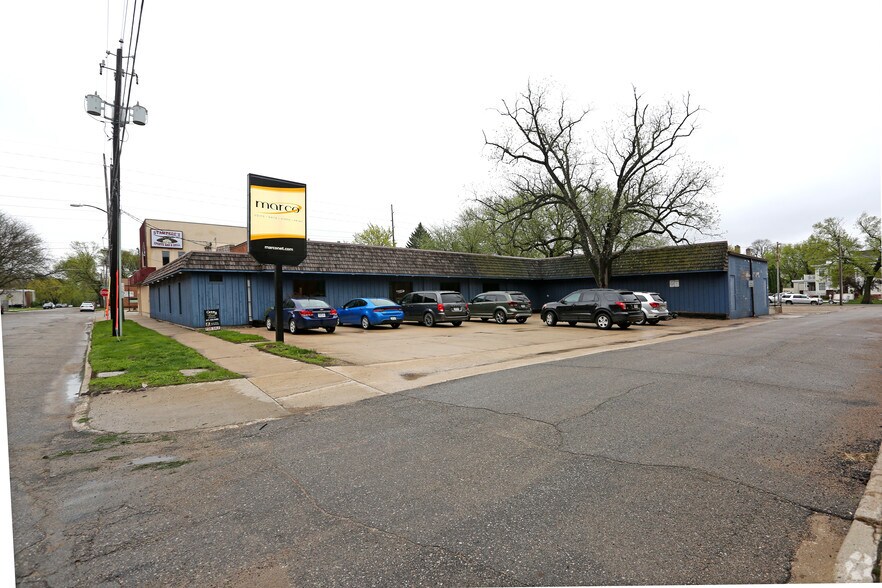 More Photos Of 123 1st St SE, Mason City Office For Lease