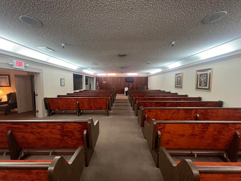 More Photos Of 1070 H St, Arcata Specialty For Sale