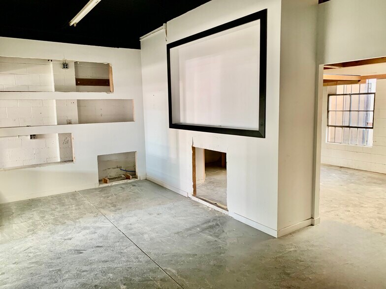 More Photos Of 890 Vallejo Ave, Novato Service For Lease