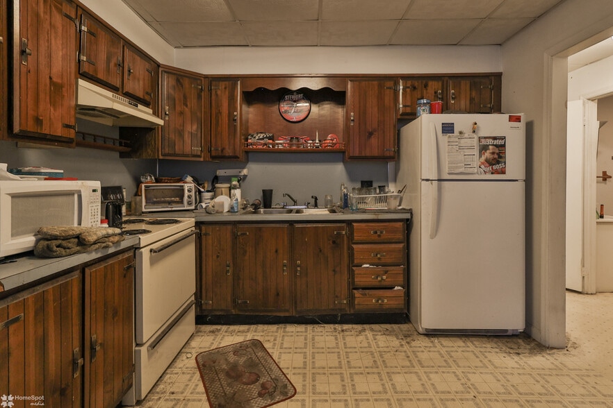 More Photos Of 301 E Bertsch St, Lansford Apartments For Sale