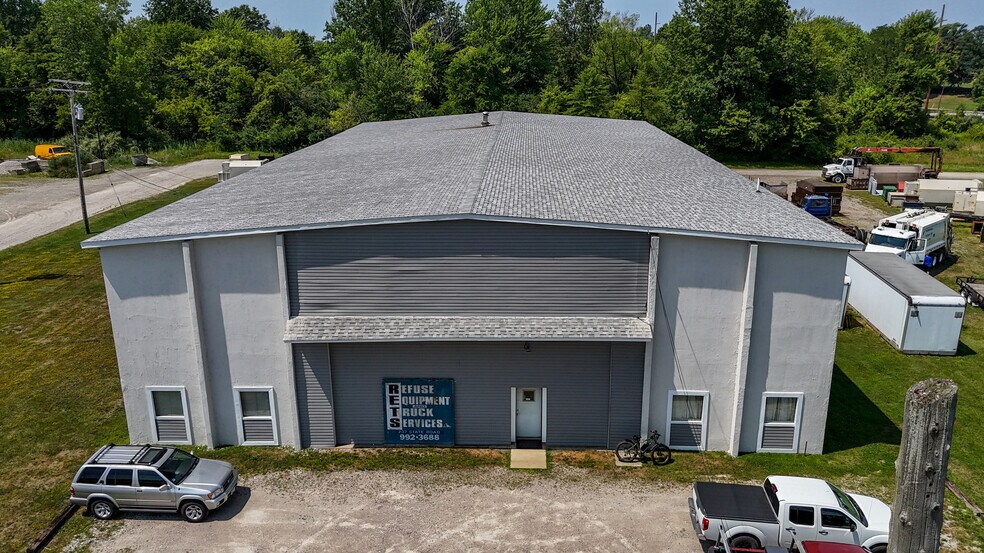 Primary Photo Of 237 State Rd, Ashtabula Manufacturing For Sale