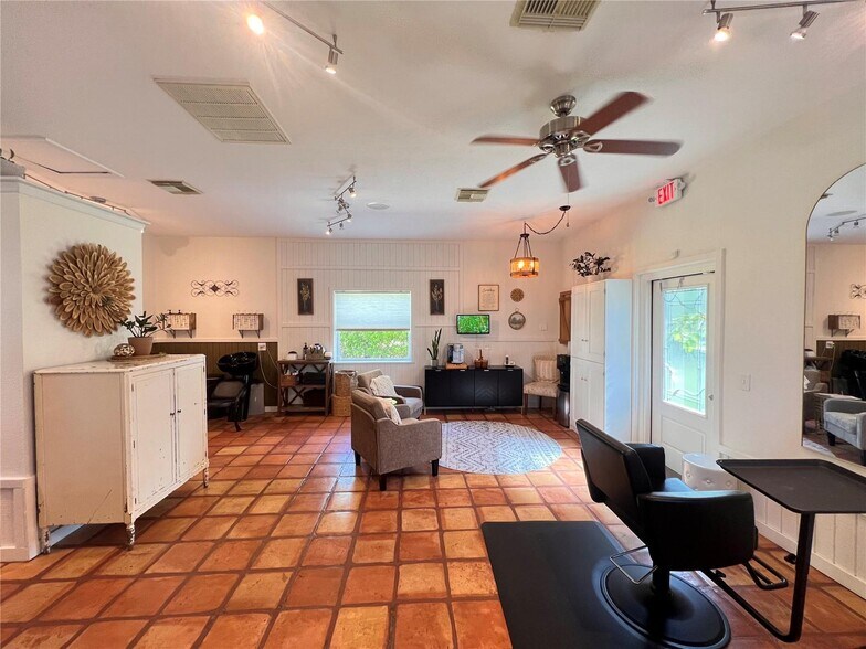 More Photos Of 180 Rio Villa Rd, Punta Gorda Freestanding For Sale
