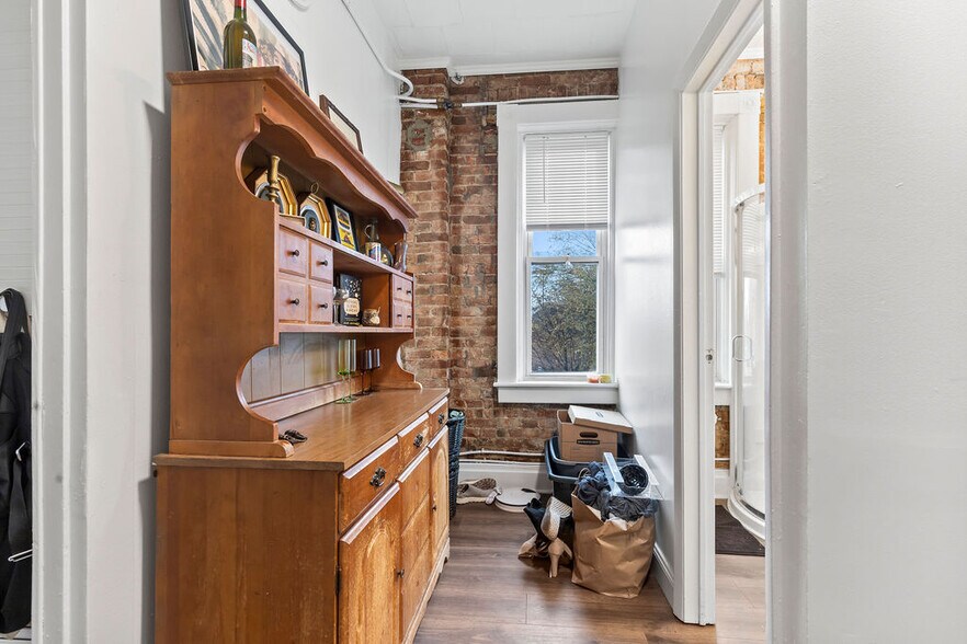 More Photos Of , Columbus Unknown For Sale