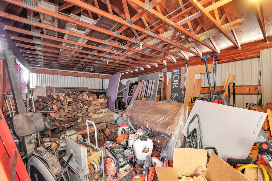 More Photos Of 105 E Jacob St, McCall Service For Sale