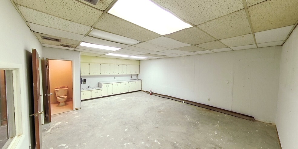 More Photos Of 1128 N Laura St, Jacksonville Medical For Lease