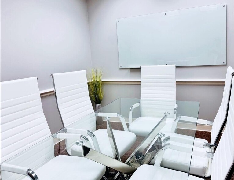 More Photos Of 2303 Dawson Rd, Albany Office For Lease