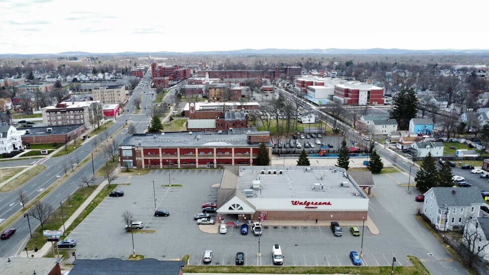 More Photos Of 707 State St, Springfield Drugstore For Sale