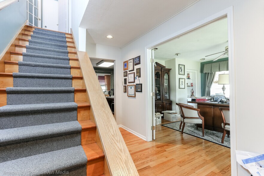 More Photos Of 1328 Main St, Crete Office For Sale