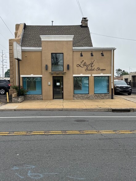 Primary Photo Of 9353-55 Old Bustleton ave, Philadelphia Freestanding For Sale